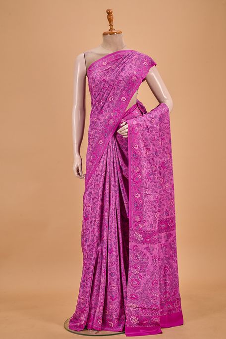 crepe light magenta pink saree with blouse