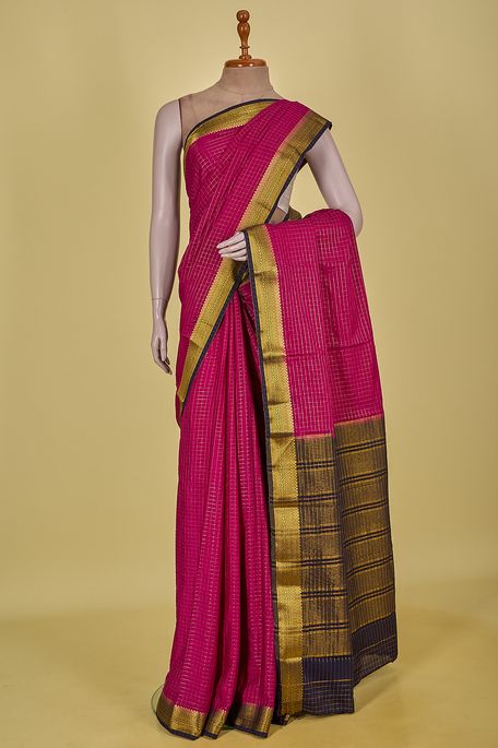 crepe magenta pink saree with blouse