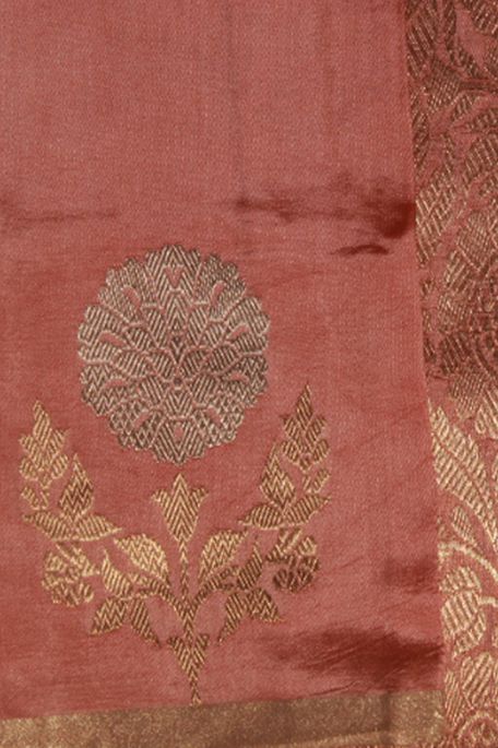 Banarasi khatan silk salmon pink saree with blouse